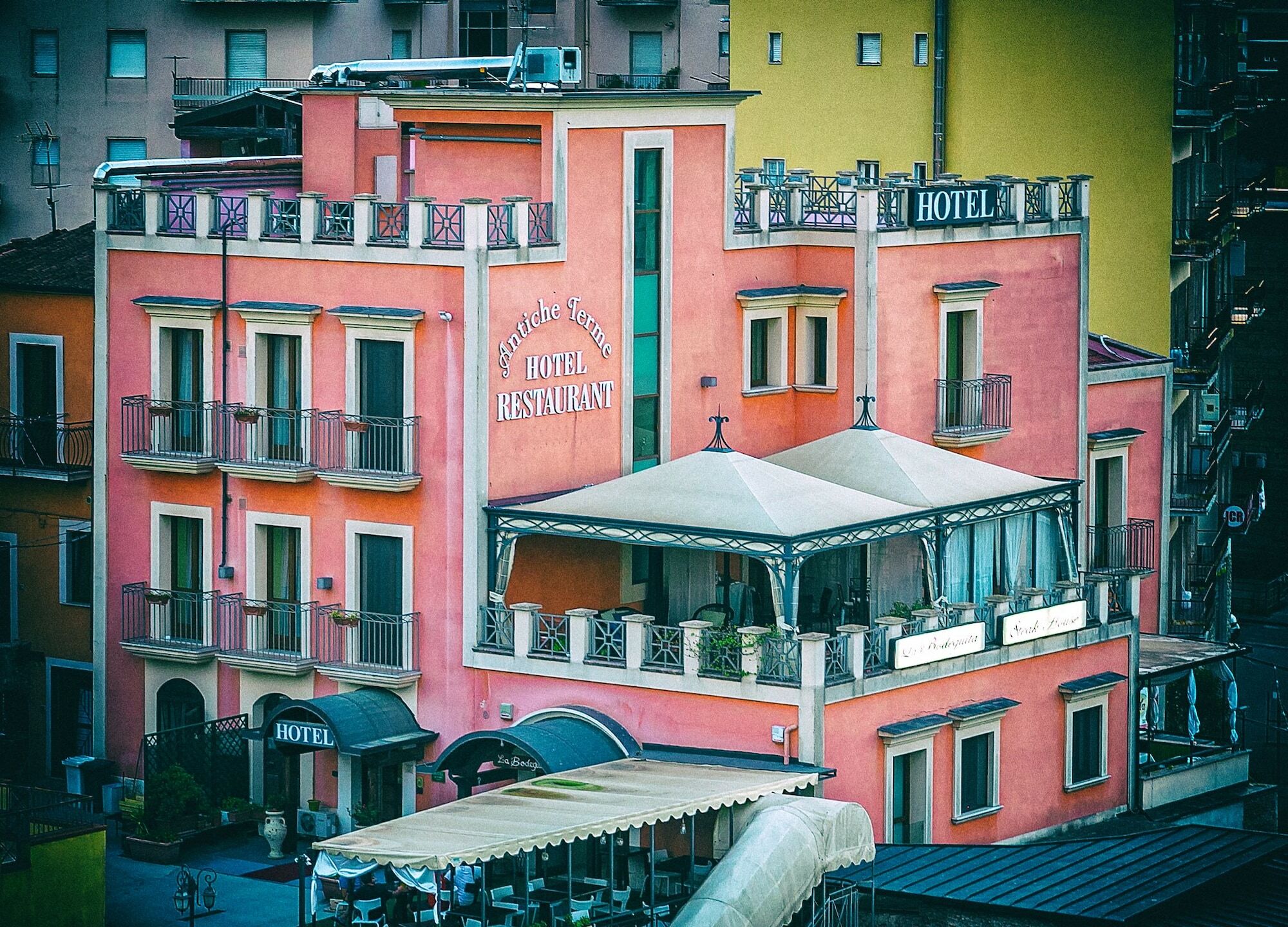 Hotel Antiche Terme Benevento Exterior photo